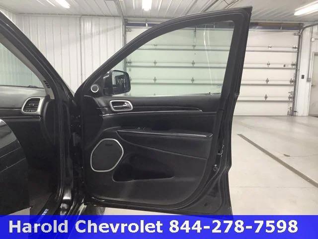 used 2019 Jeep Grand Cherokee car, priced at $25,672