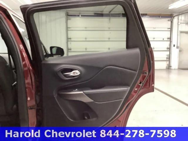 used 2019 Jeep Cherokee car, priced at $13,618