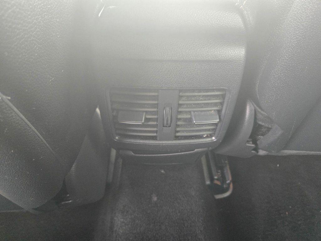 used 2020 Mercedes-Benz GLA 250 car, priced at $17,300