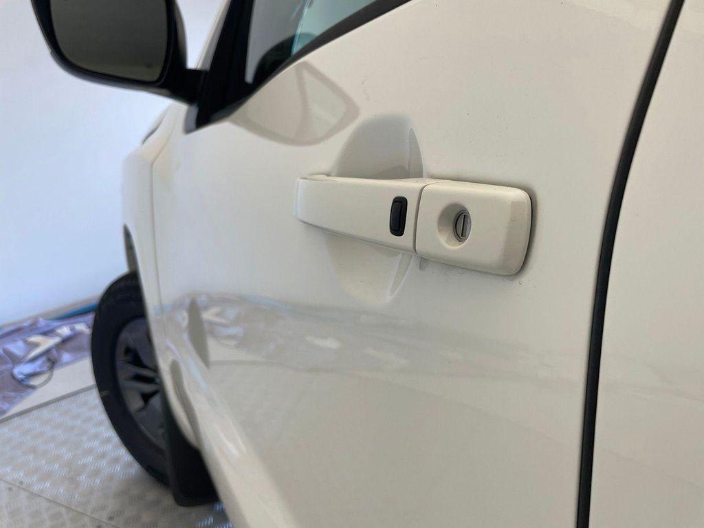 new 2025 Nissan Frontier car, priced at $40,108