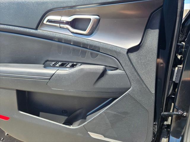 used 2025 Kia Sportage car, priced at $28,398