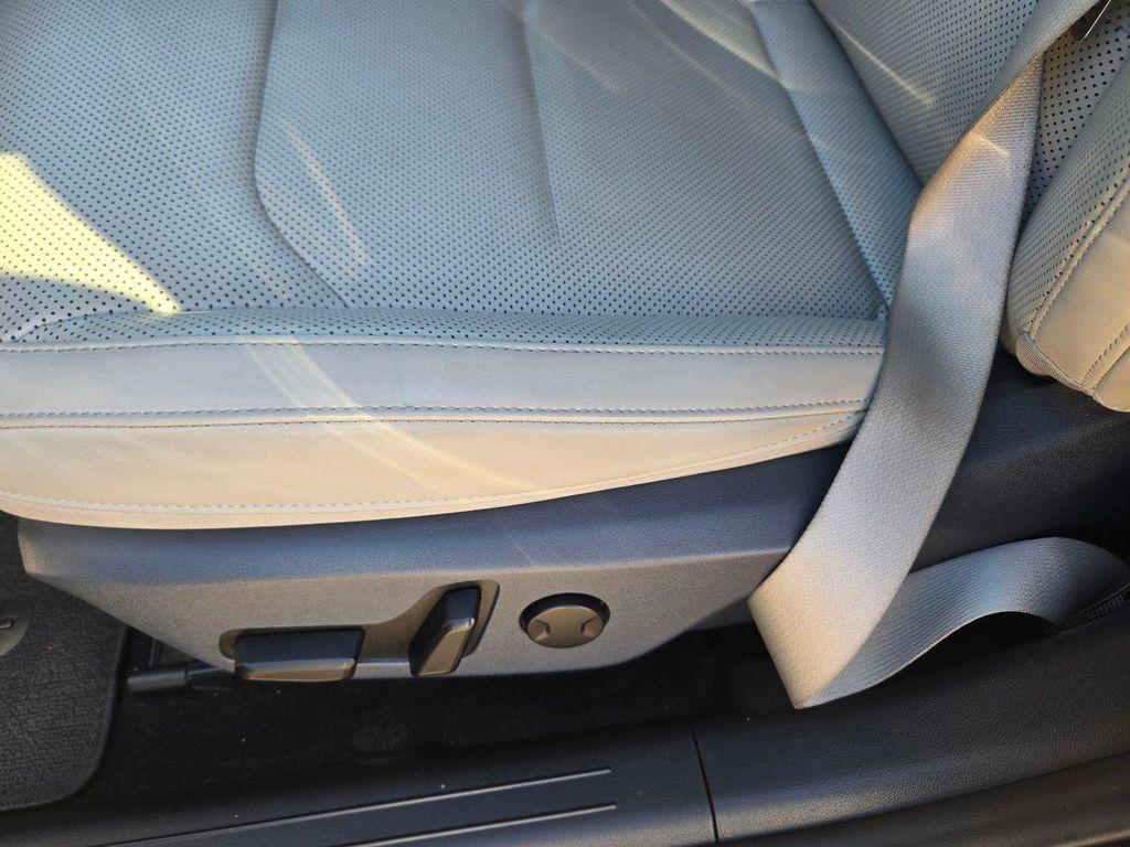 used 2022 Kia EV6 car, priced at $22,285