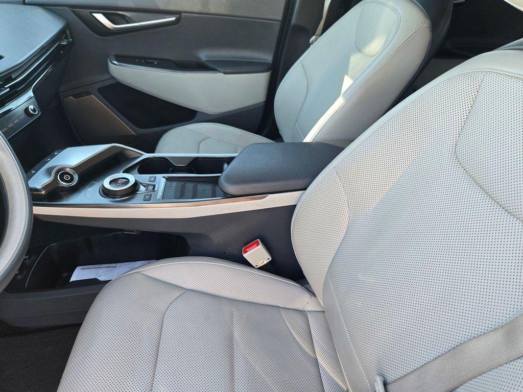 used 2022 Kia EV6 car, priced at $22,285