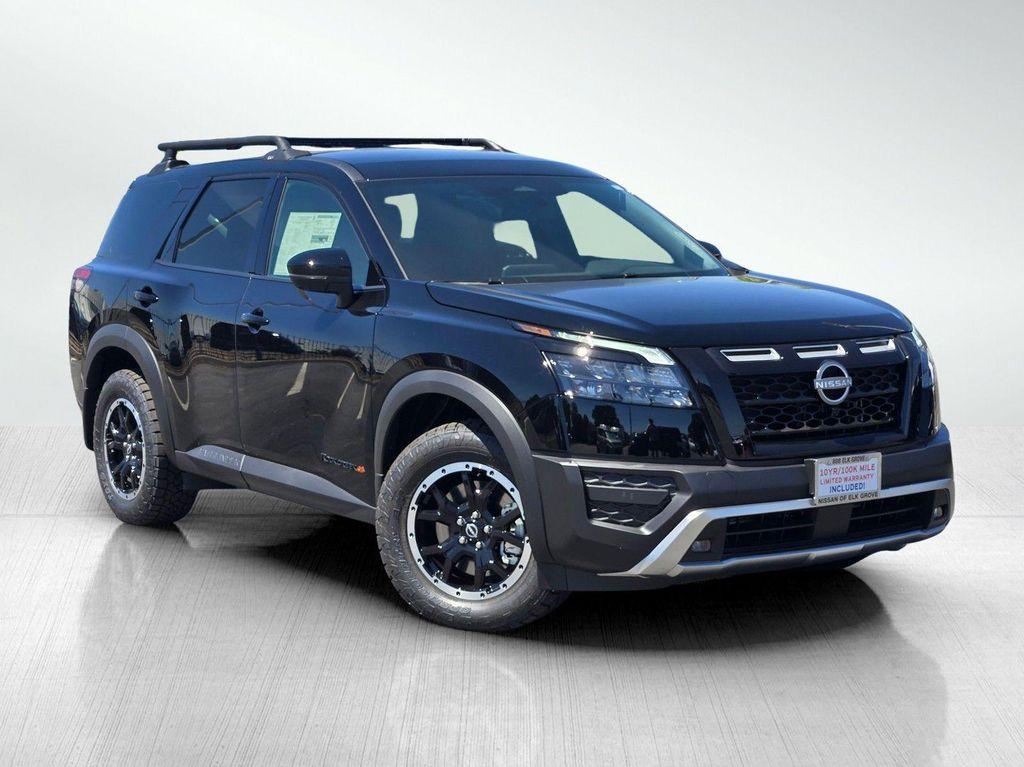 new 2025 Nissan Pathfinder car, priced at $46,505