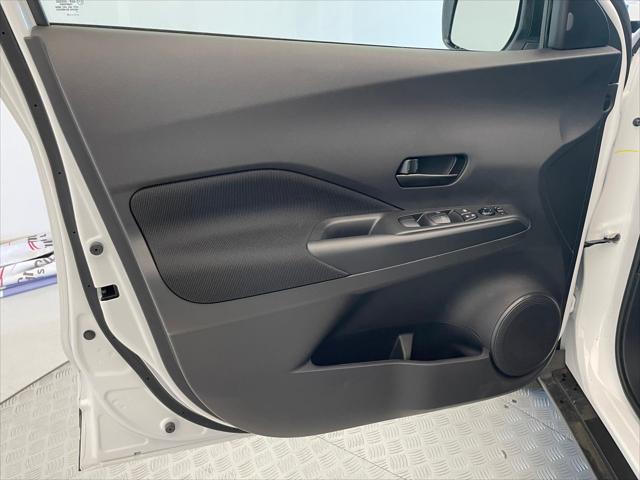new 2025 Nissan Kicks car, priced at $23,760