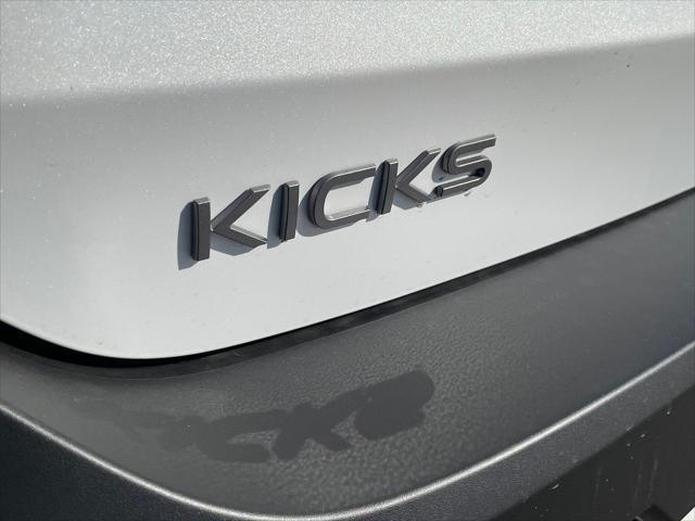 new 2025 Nissan Kicks car, priced at $30,221