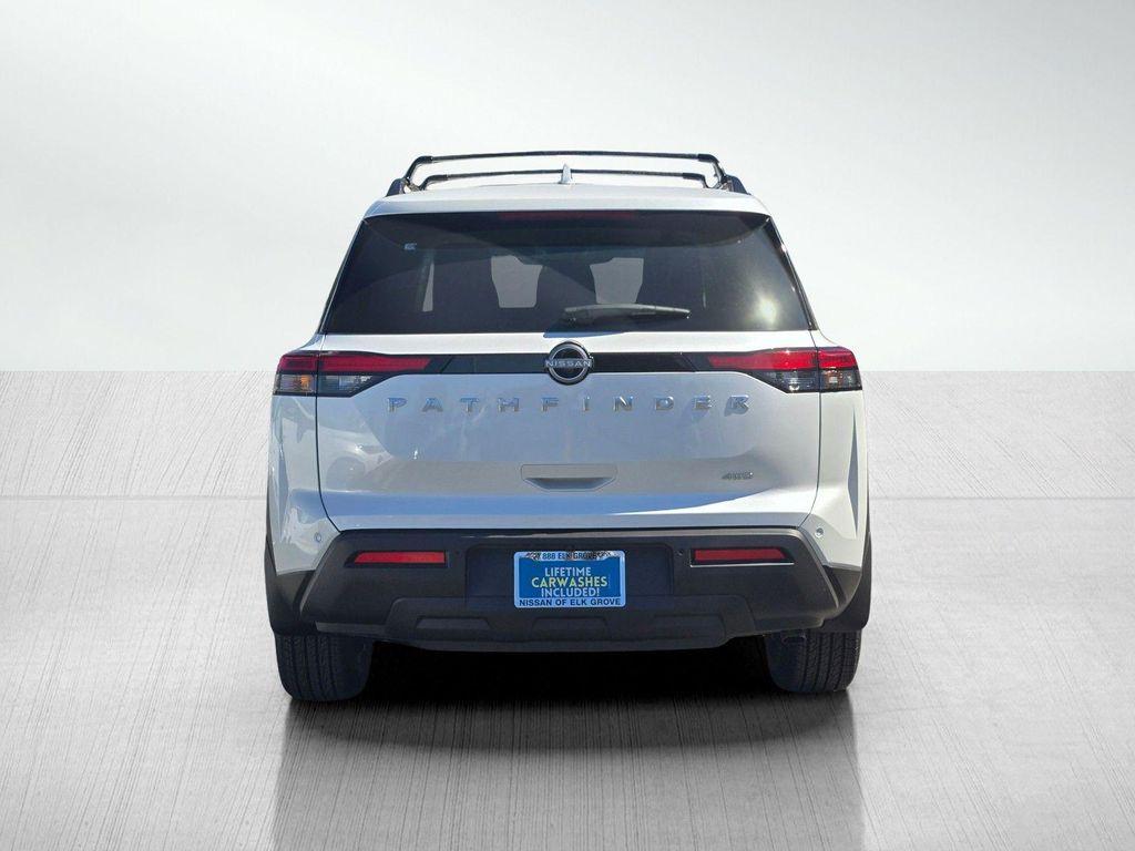 new 2025 Nissan Pathfinder car, priced at $44,225