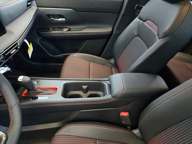 new 2025 Nissan Kicks car, priced at $29,970