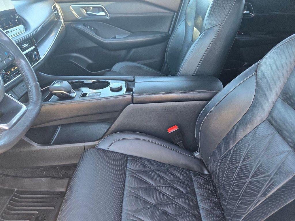 used 2021 Nissan Rogue car, priced at $19,584