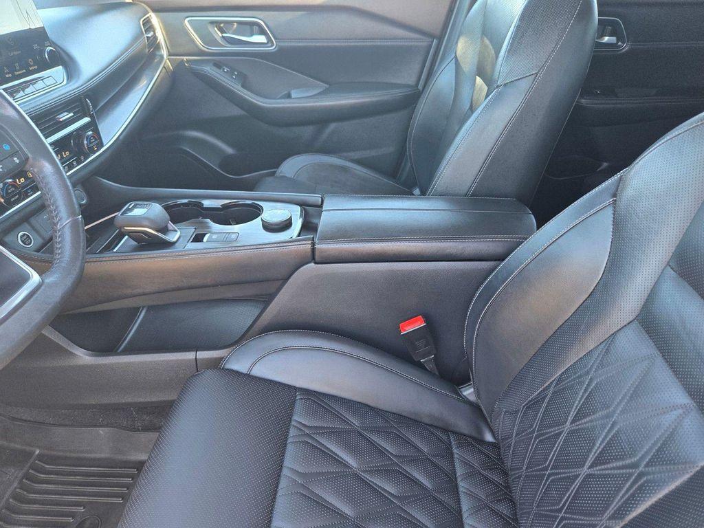 used 2021 Nissan Rogue car, priced at $19,584