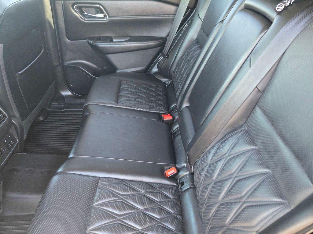 used 2021 Nissan Rogue car, priced at $19,584