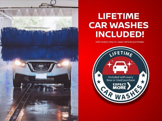 new 2025 Nissan Leaf car, priced at $39,060