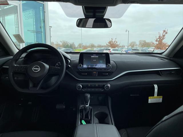 new 2025 Nissan Altima car, priced at $28,750