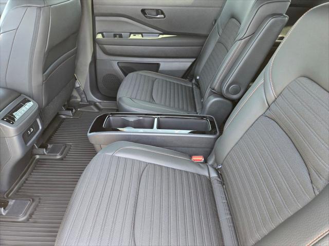 new 2025 Nissan Pathfinder car, priced at $46,505