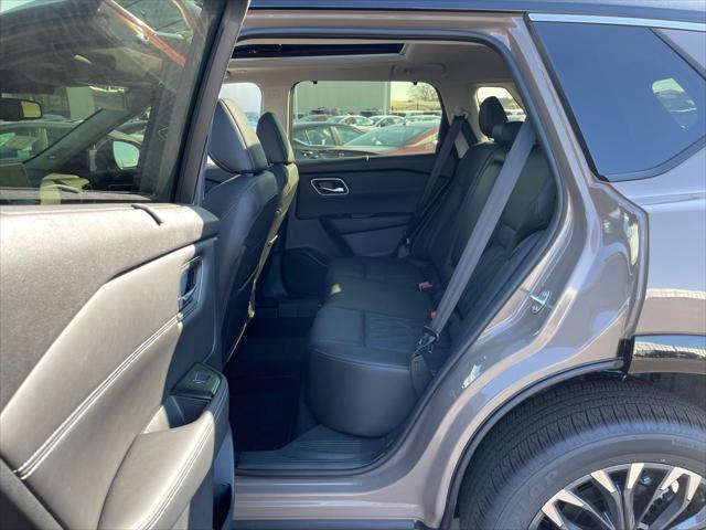 new 2025 Nissan Rogue car, priced at $45,385