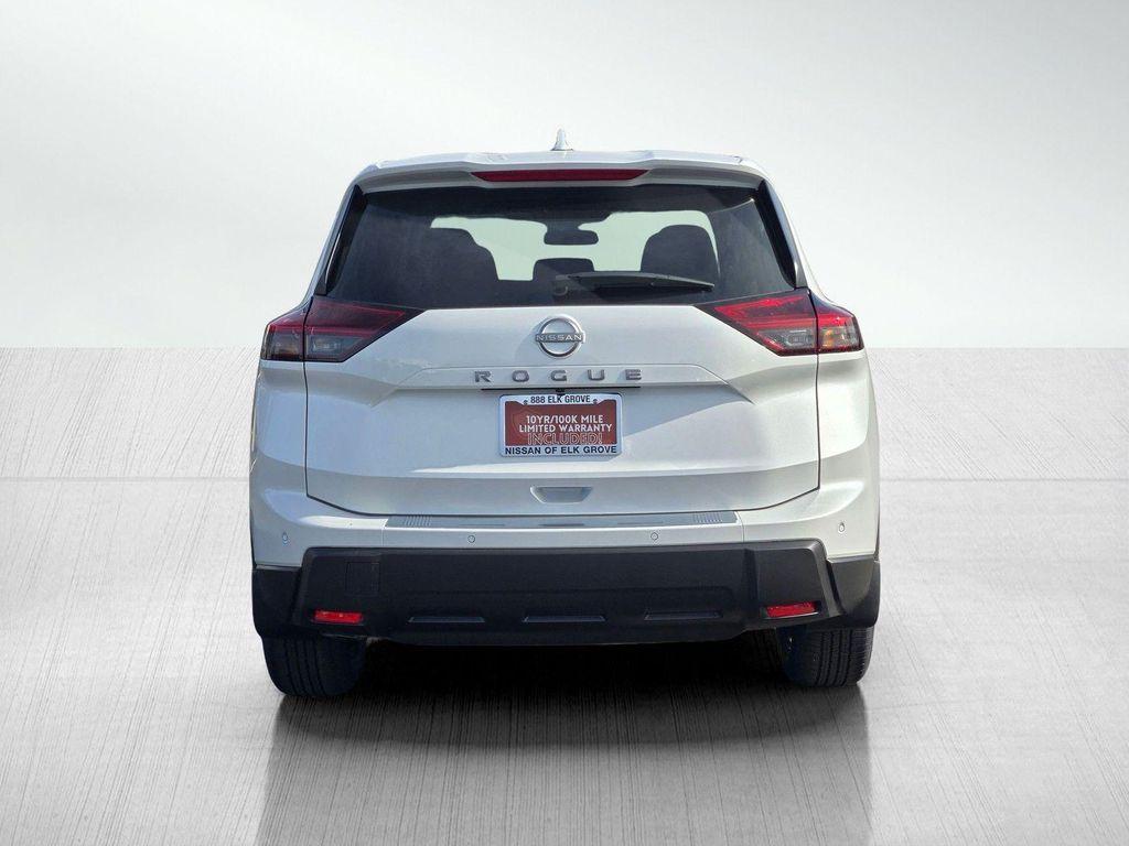 new 2026 Nissan Rogue car, priced at $32,000