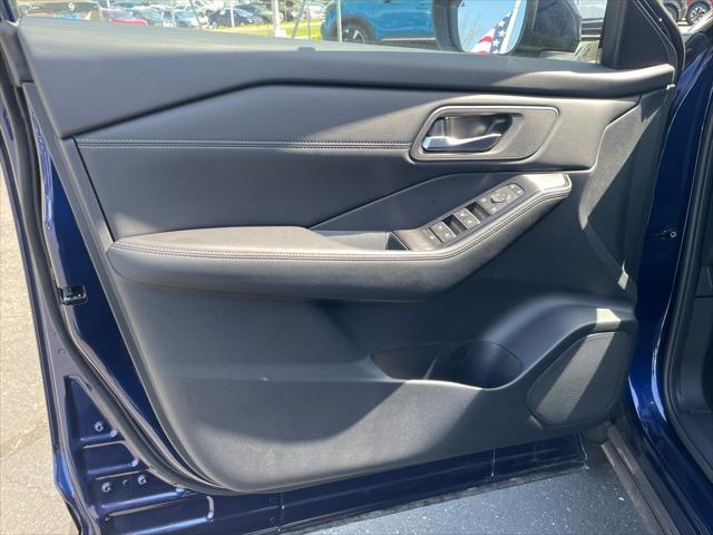 new 2025 Nissan Rogue car, priced at $39,885