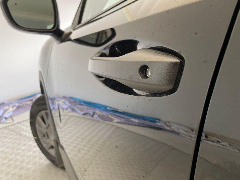 new 2025 Nissan Kicks car, priced at $24,614