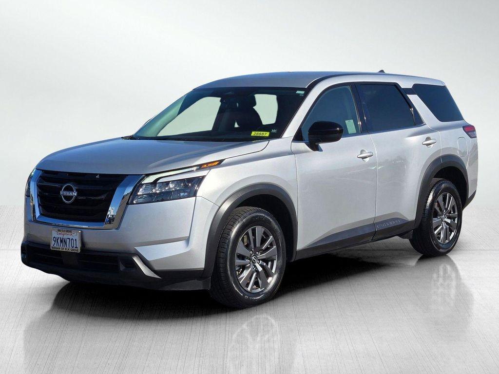 used 2023 Nissan Pathfinder car, priced at $24,394