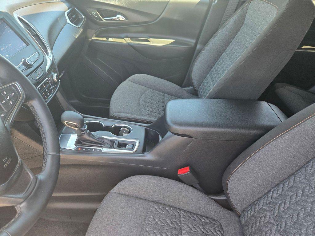 used 2024 Chevrolet Equinox car, priced at $22,694