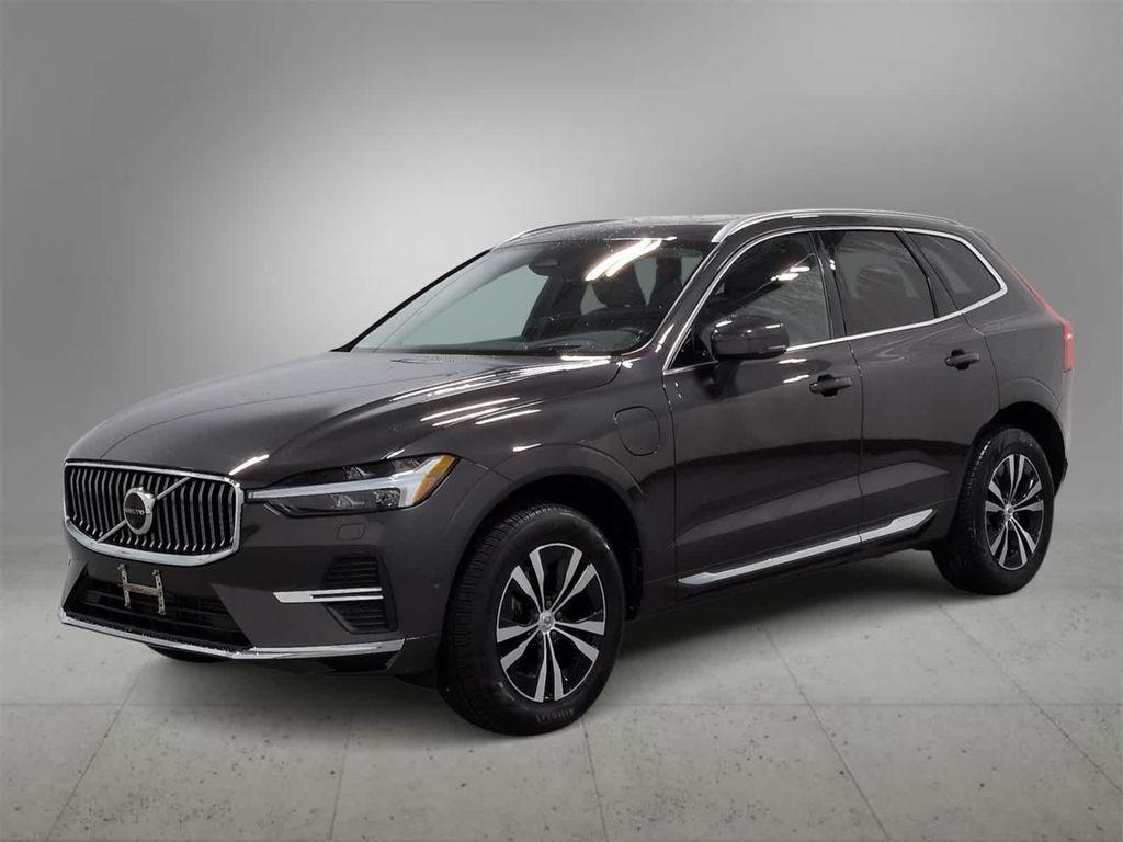 used 2022 Volvo XC60 Recharge Plug-In Hybrid car, priced at $38,065