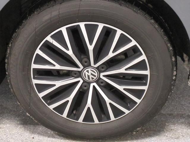 used 2021 Volkswagen Jetta car, priced at $16,500