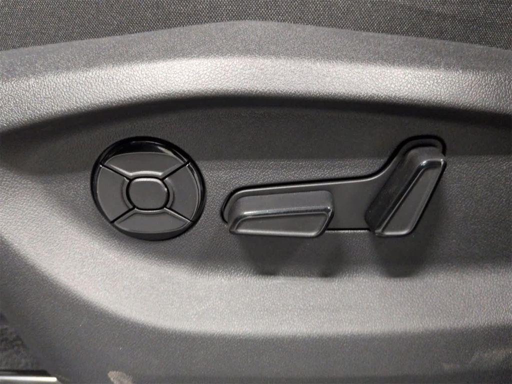 new 2026 Volkswagen Tiguan car, priced at $39,134