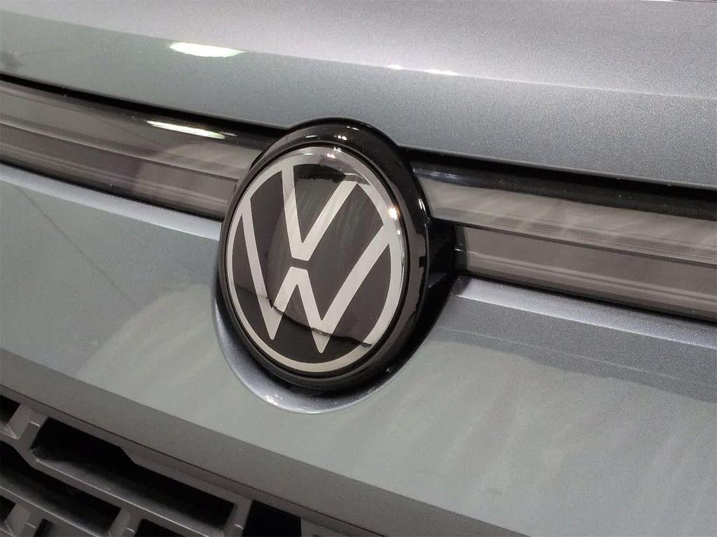 new 2026 Volkswagen Tiguan car, priced at $33,380