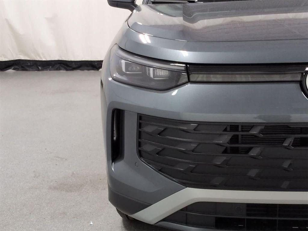 new 2026 Volkswagen Tiguan car, priced at $33,380