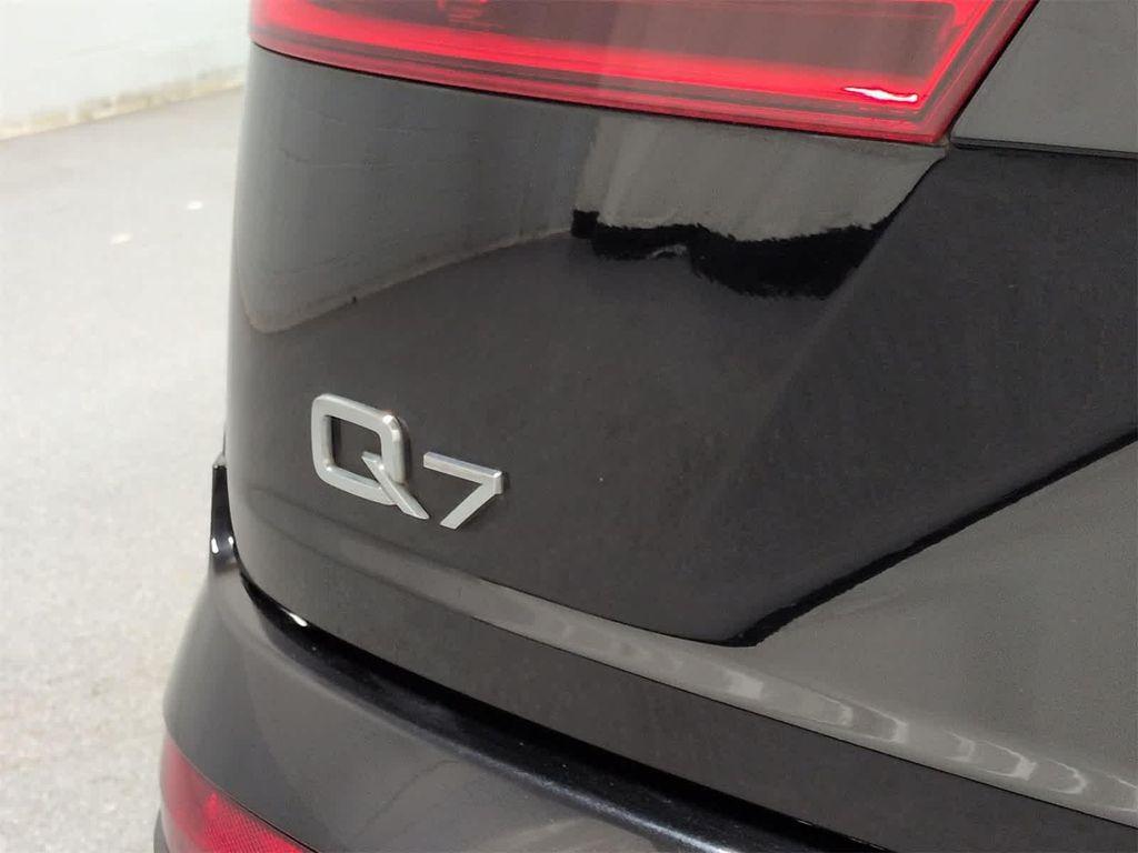 used 2017 Audi Q7 car, priced at $18,500