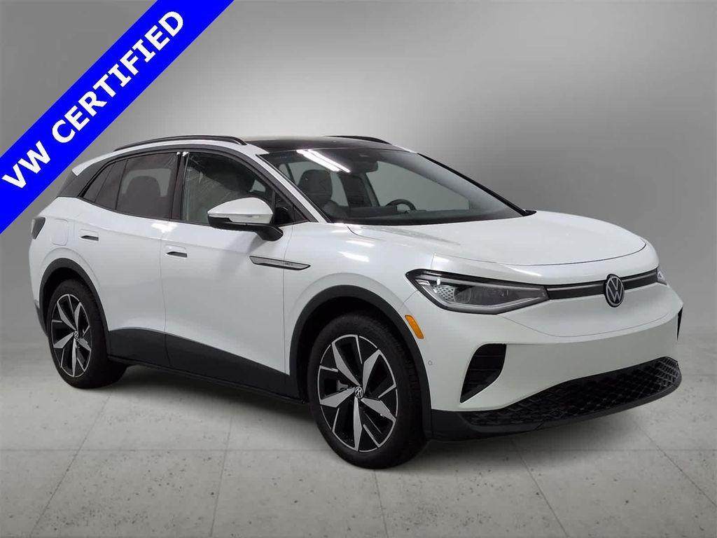 used 2025 Volkswagen ID.4 car, priced at $39,250