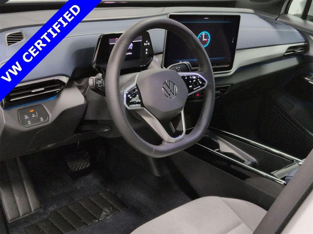 used 2025 Volkswagen ID.4 car, priced at $39,250