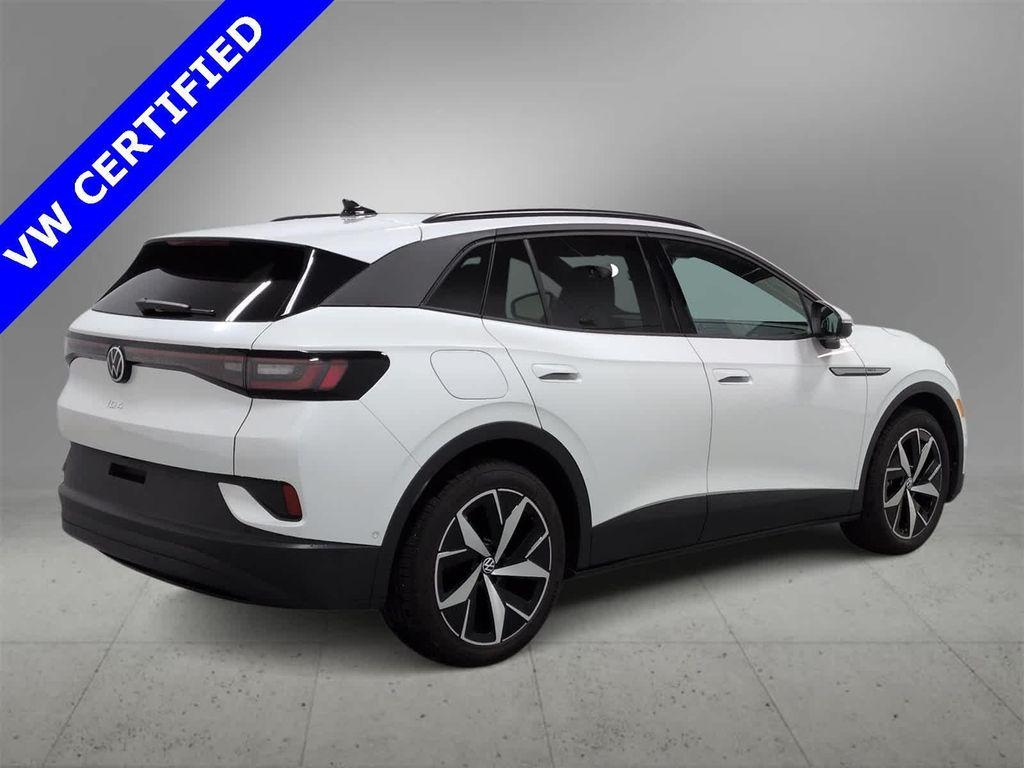 used 2025 Volkswagen ID.4 car, priced at $39,250