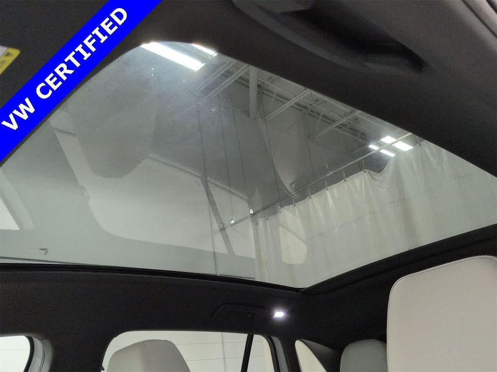 used 2025 Volkswagen ID.4 car, priced at $39,250