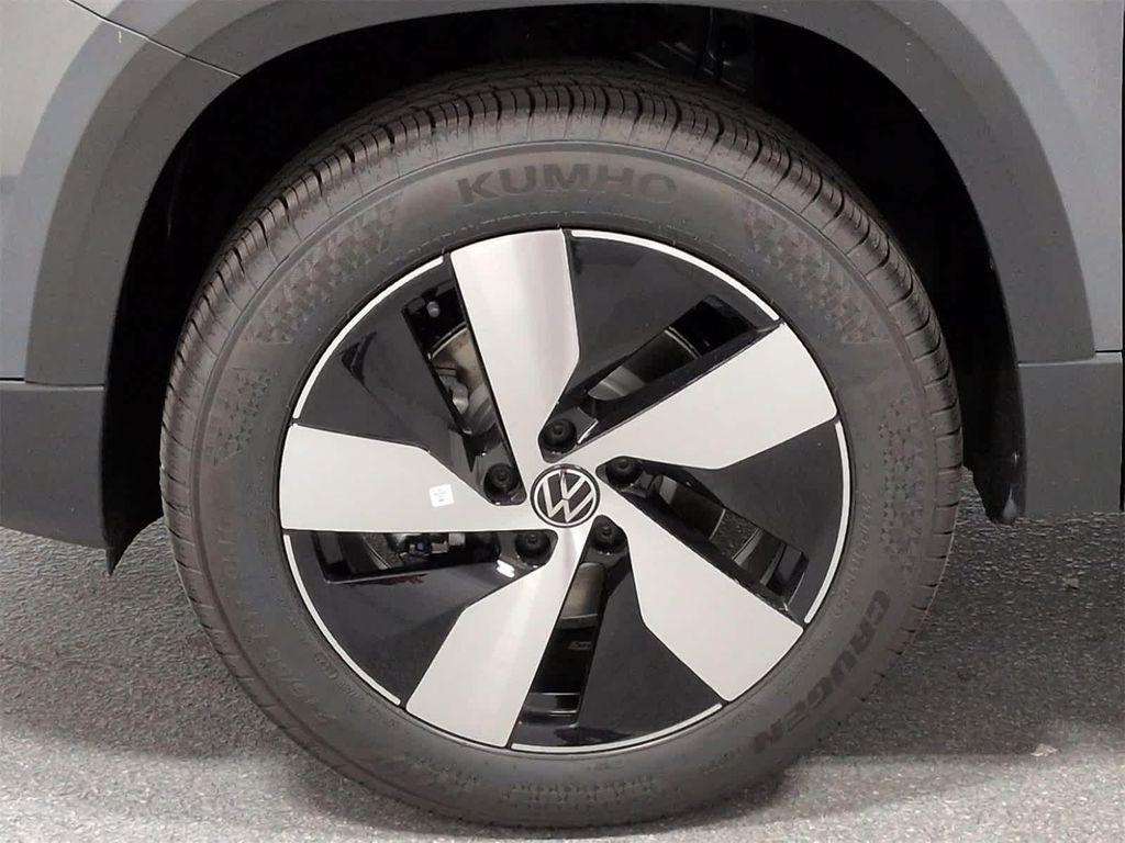 new 2025 Volkswagen Taos car, priced at $27,880