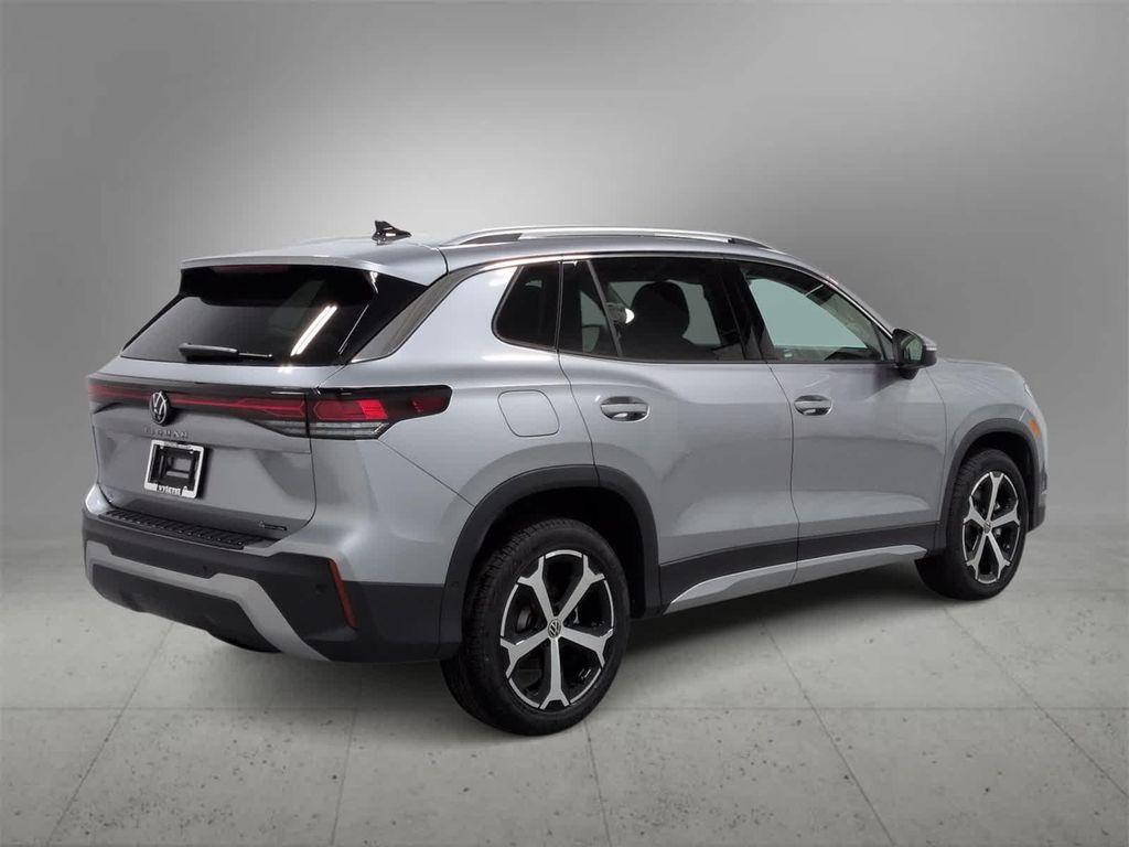 new 2025 Volkswagen Tiguan car, priced at $35,327