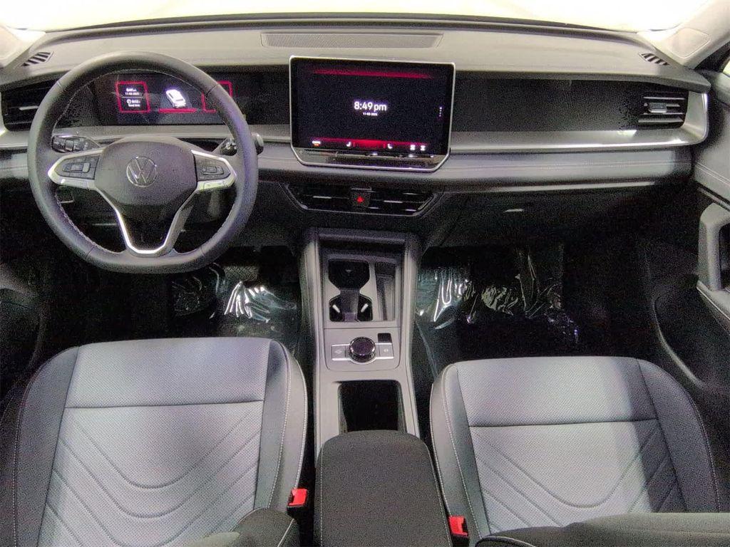 new 2025 Volkswagen Tiguan car, priced at $35,327