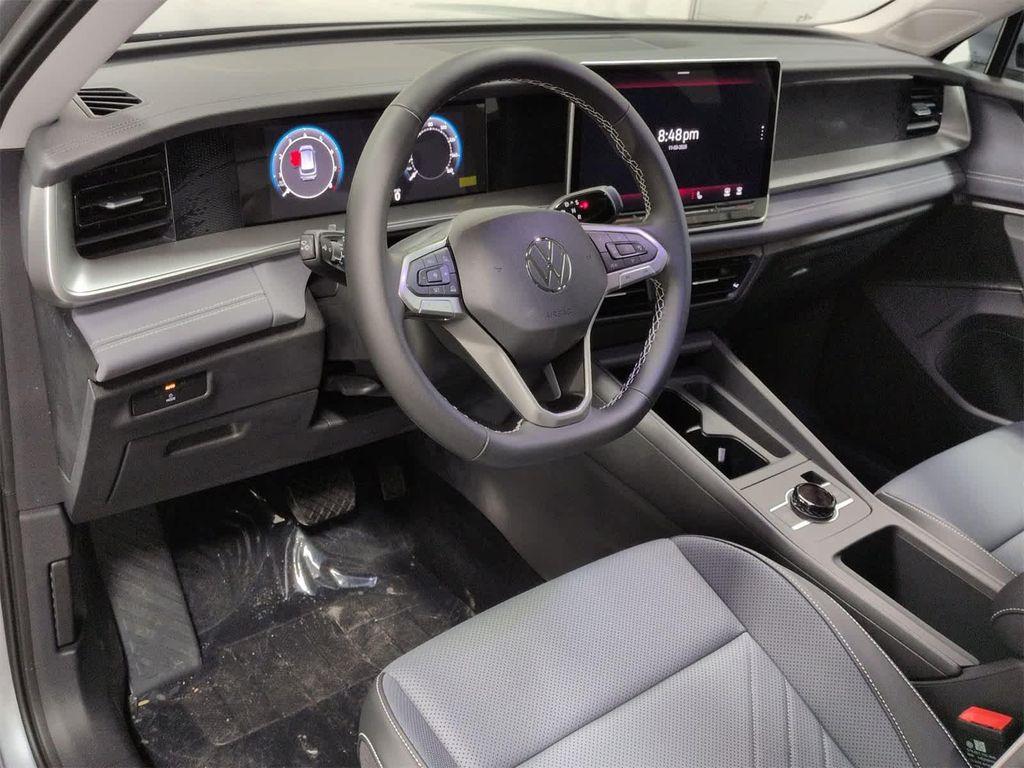 new 2025 Volkswagen Tiguan car, priced at $35,327