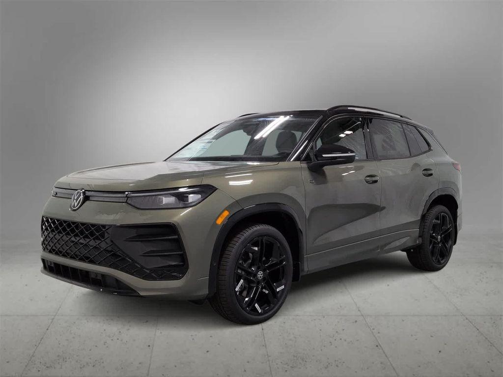 new 2026 Volkswagen Tiguan car, priced at $42,424