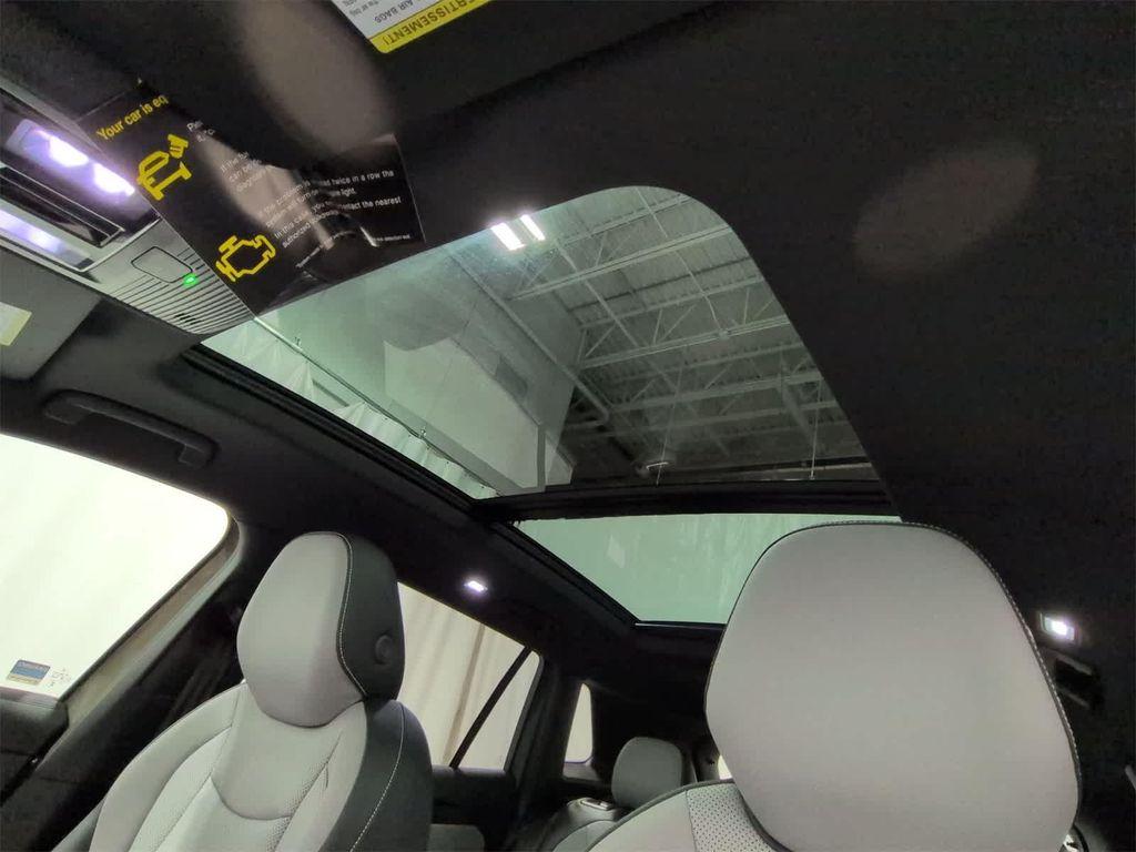 new 2026 Volkswagen Tiguan car, priced at $42,424