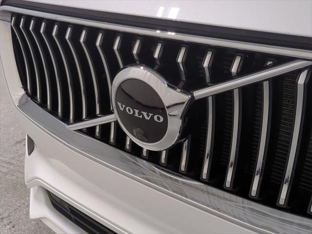 used 2022 Volvo XC90 car, priced at $35,500