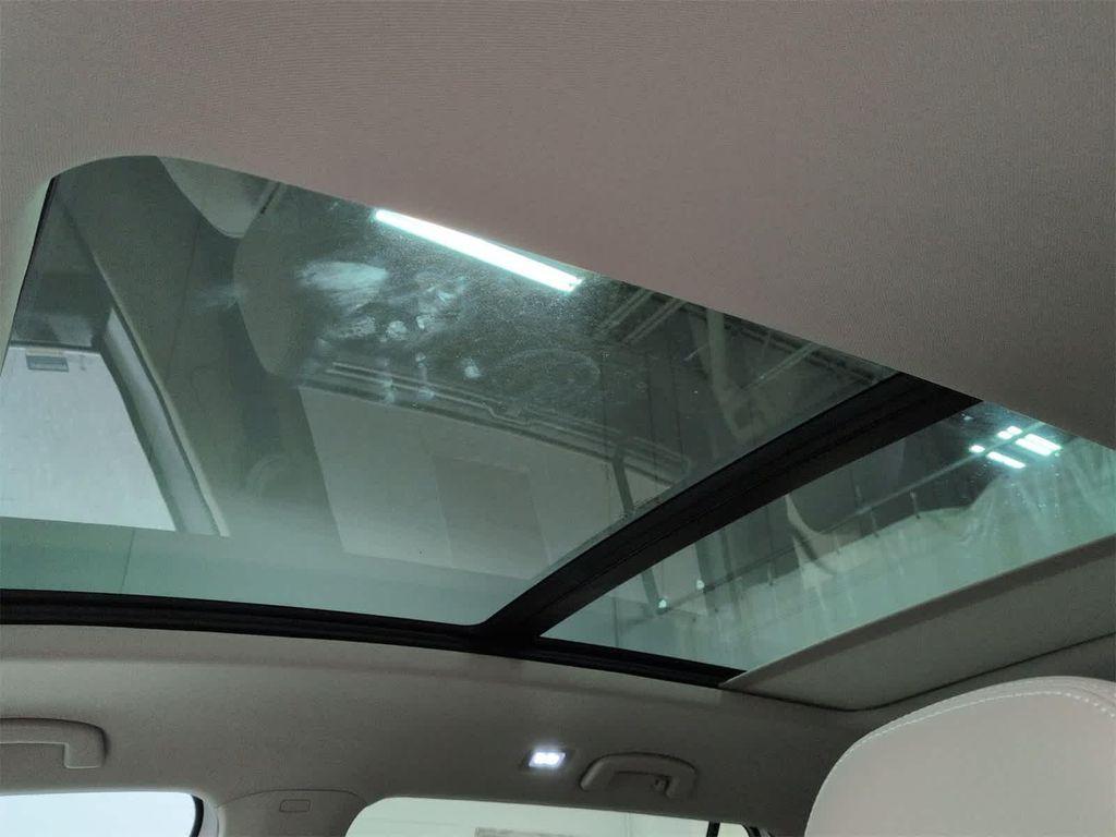 new 2026 Volkswagen Atlas car, priced at $49,586