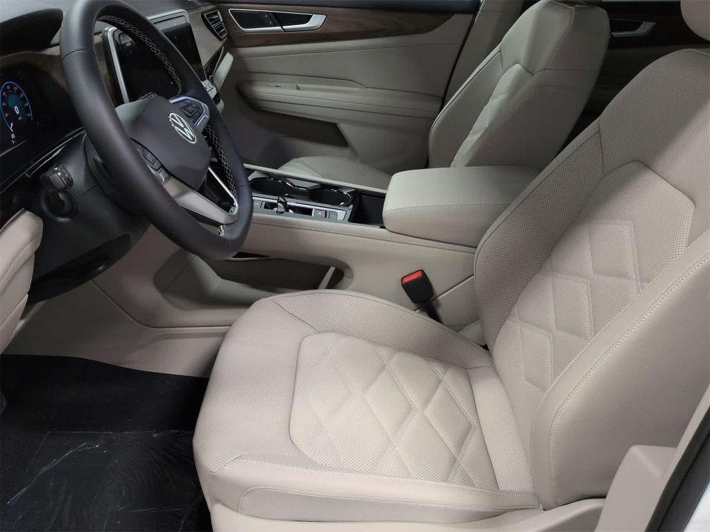 new 2026 Volkswagen Atlas car, priced at $49,586