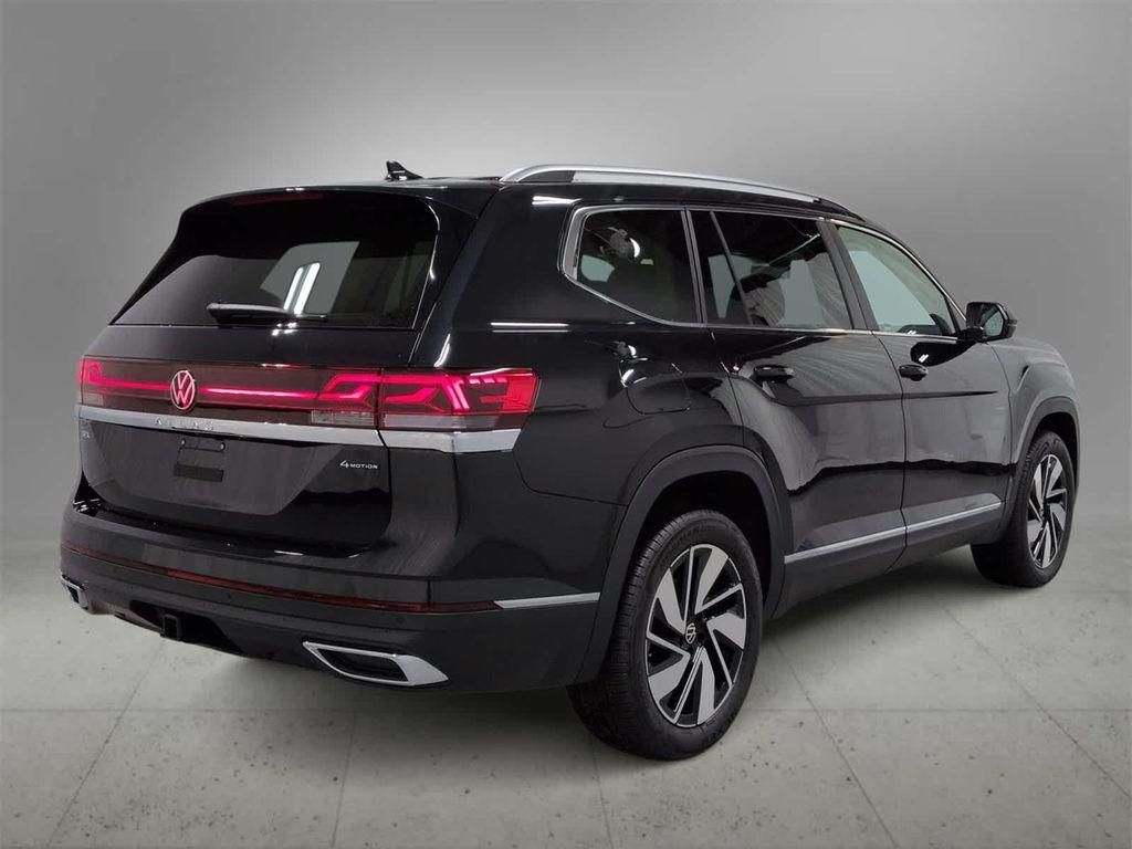 new 2026 Volkswagen Atlas car, priced at $51,030