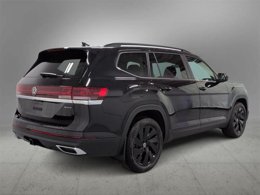 new 2026 Volkswagen Atlas car, priced at $48,488