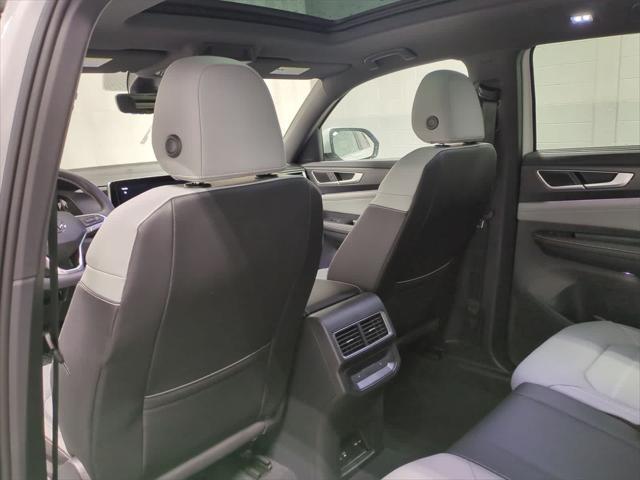new 2025 Volkswagen Atlas Cross Sport car, priced at $48,762