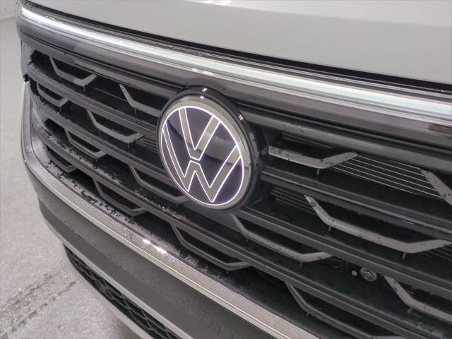 new 2025 Volkswagen Atlas Cross Sport car, priced at $48,762