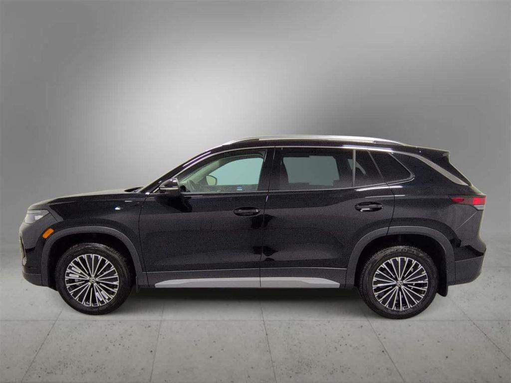 new 2026 Volkswagen Tiguan car, priced at $35,434