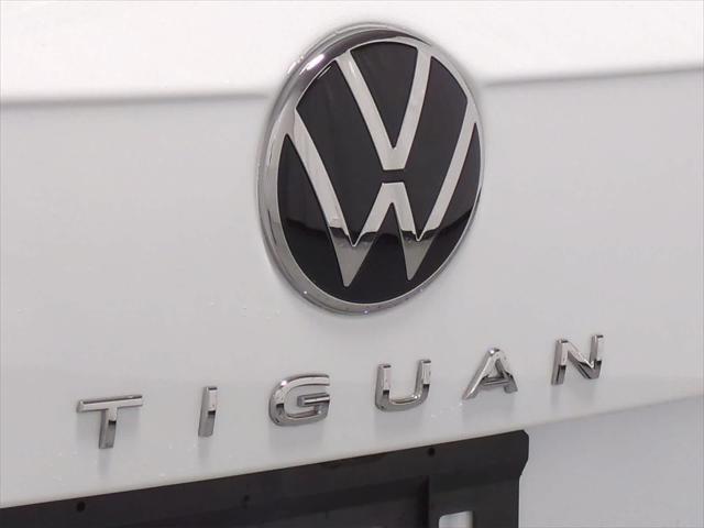 new 2024 Volkswagen Tiguan car, priced at $38,904