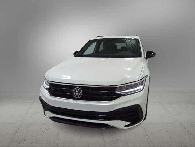 new 2024 Volkswagen Tiguan car, priced at $38,904